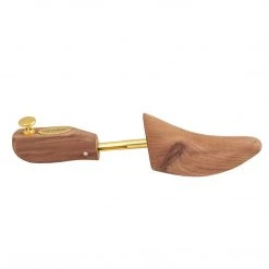 Lucchesse-inc Women's Boot Trees :: Natural Other Accessories